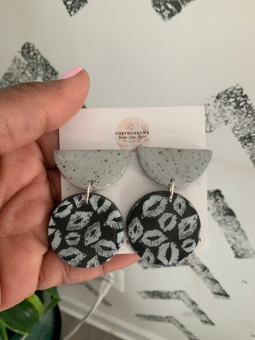 Self love Dangle earrings 1955